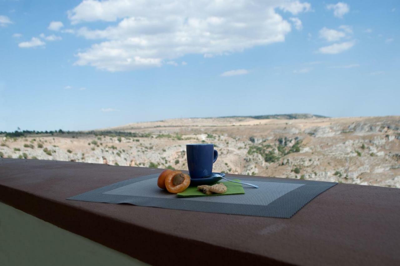Bed and Breakfast Uno Sguardo Sui Sassi Matera Exterior foto